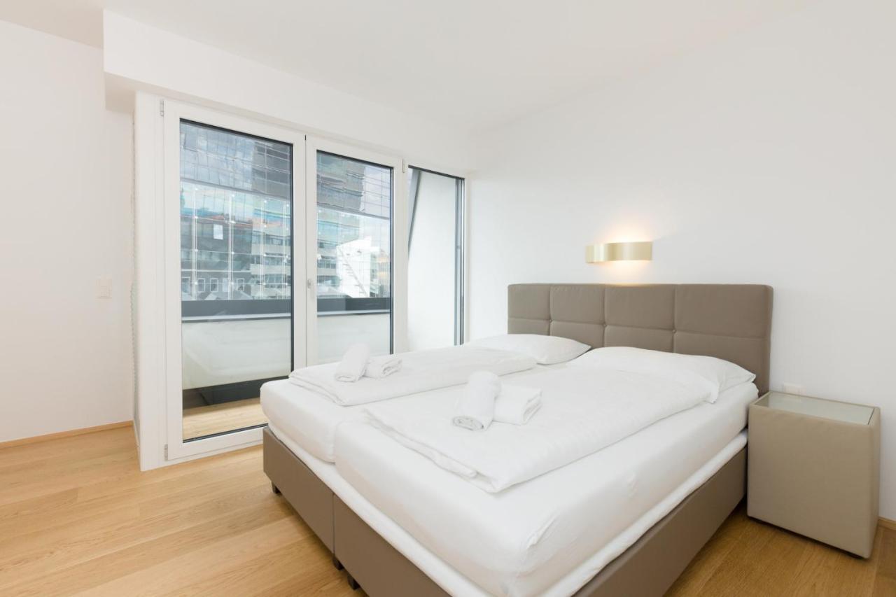 Apartament Riverside Residences