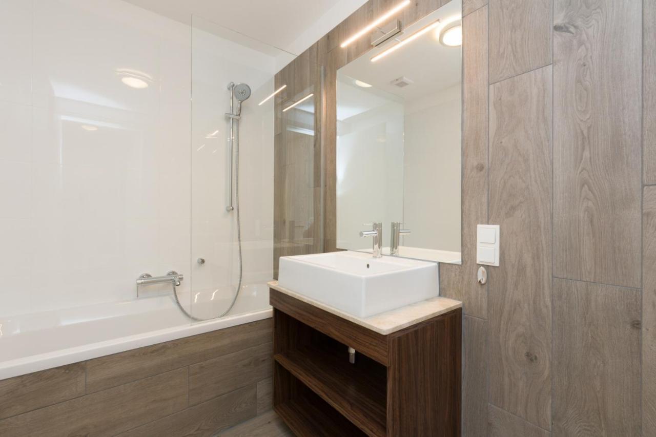 Riverside Residences Apartament