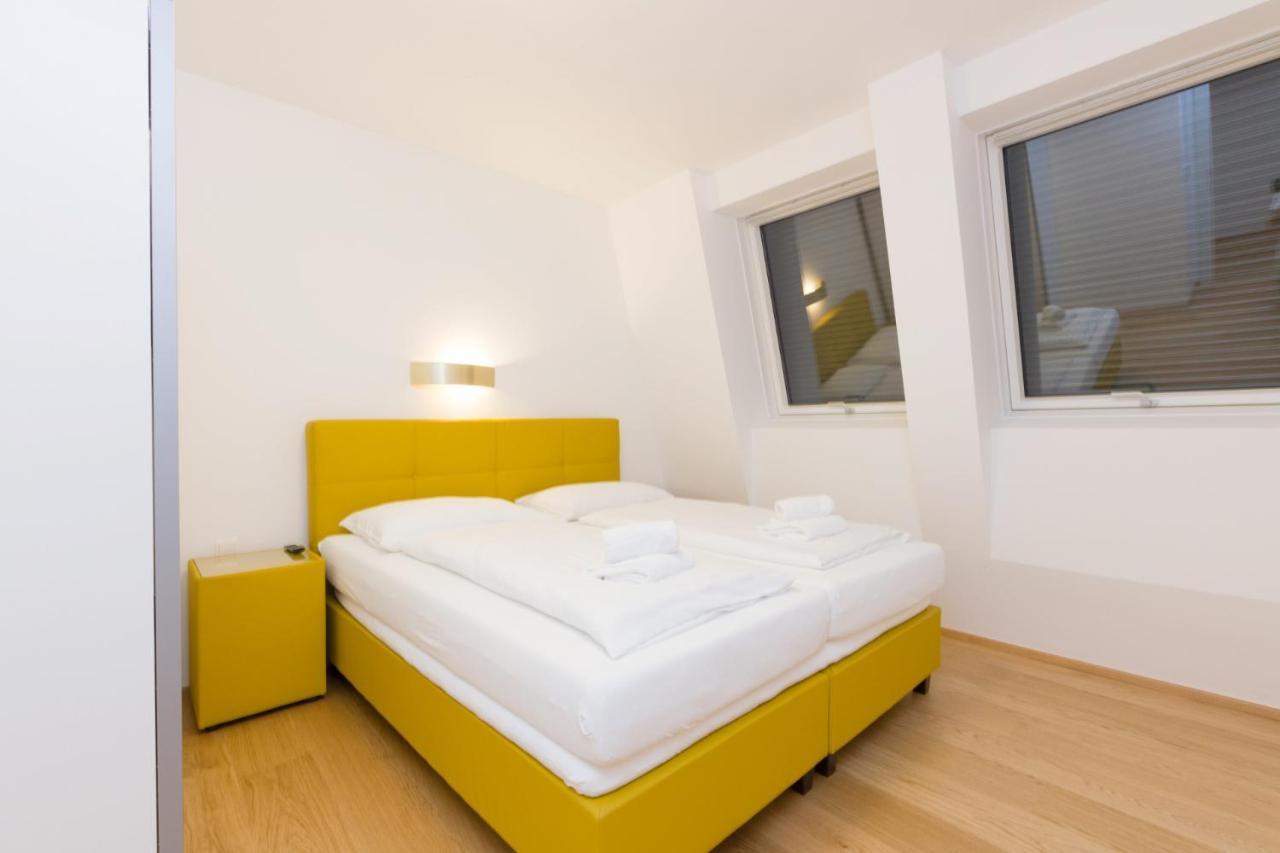 Riverside Residences Apartament *