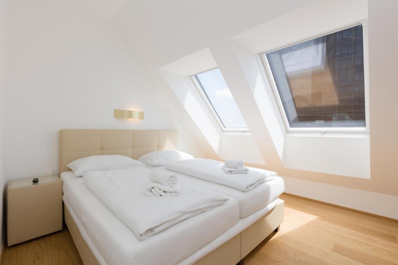 Riverside Residences Apartament